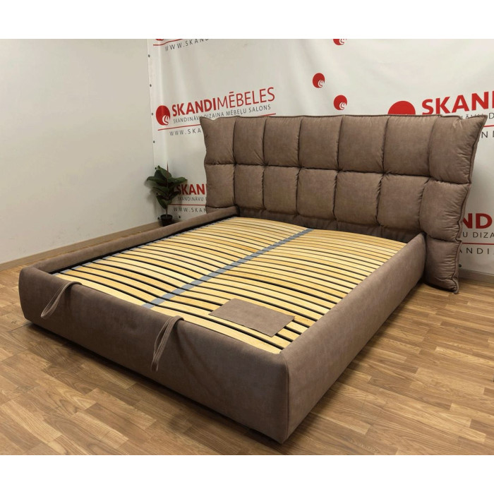 Bed CESENA (160 x 200cm) (Exposition)